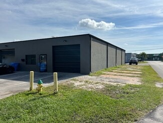 Plus de détails pour 4020 NE 5th Ter, Oakland Park, FL - Industriel/Logistique à louer
