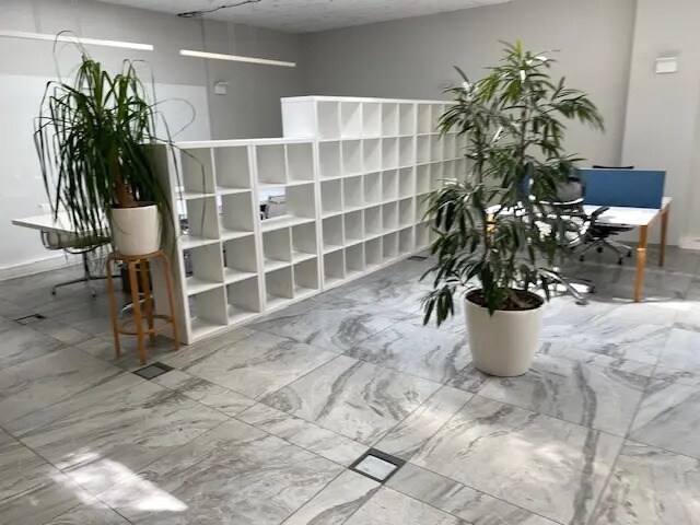 Bureau dans Levallois-Perret à louer - Photo de l’immeuble – Image 3 sur 6