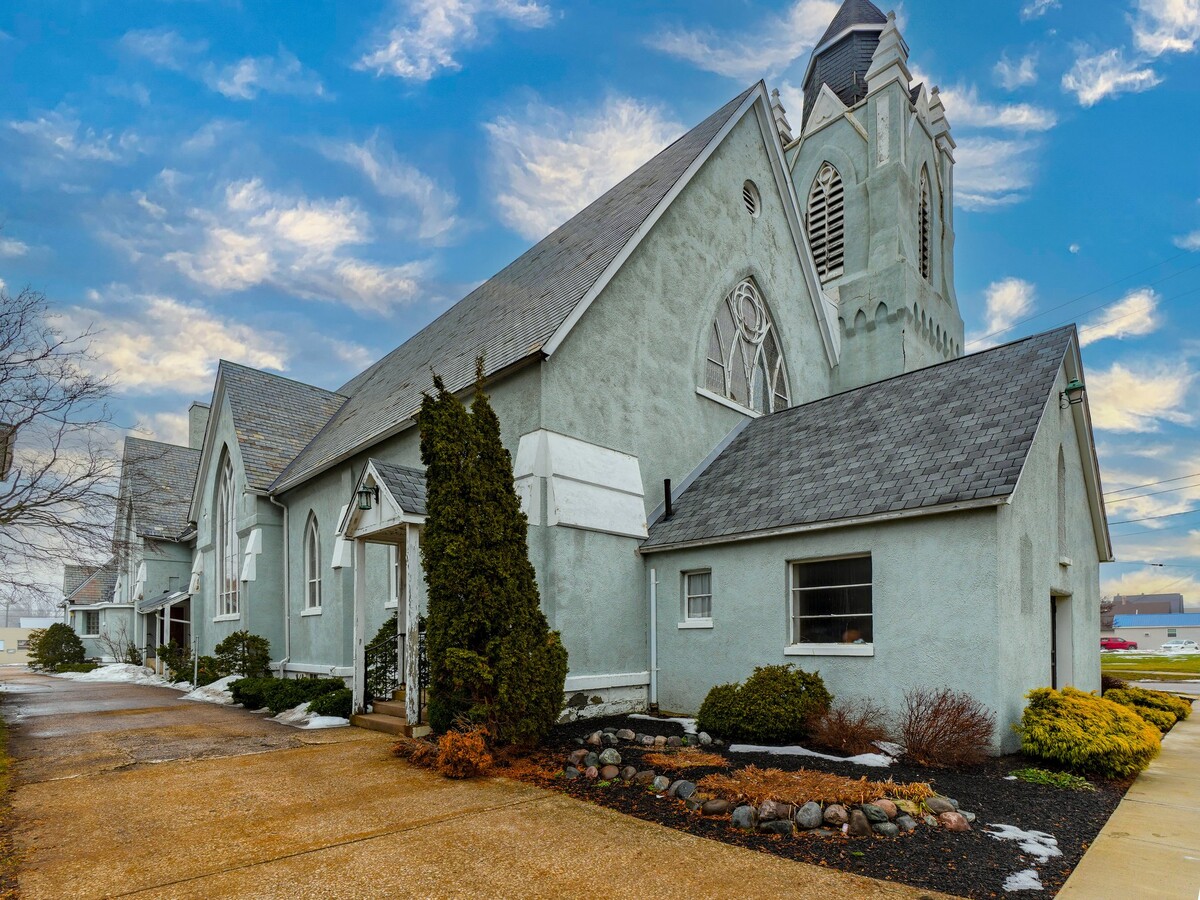 View Photo