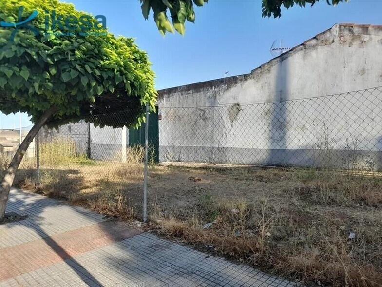 Terrain dans Mérida, Badajoz à vendre - Photo de l’immeuble – Image 2 sur 7