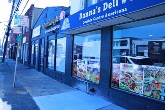 Plus de détails pour 2172 Jericho Tpke, Garden City Park, NY - Local commercial à vendre