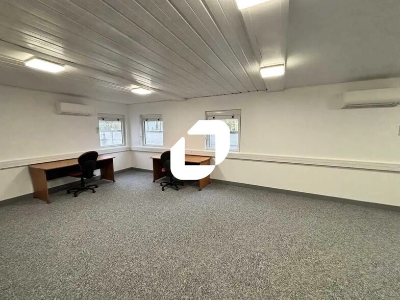 Bureau dans Bordeaux à louer - Photo de l’immeuble – Image 2 sur 9