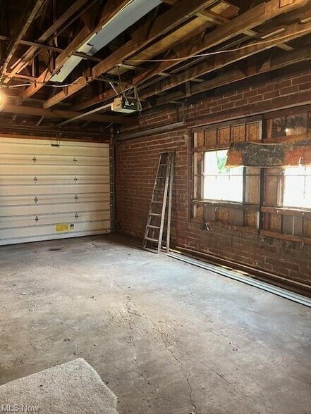10143 State Route 9, Hanoverton, OH à vendre - Photo intérieure – Image 2 sur 4