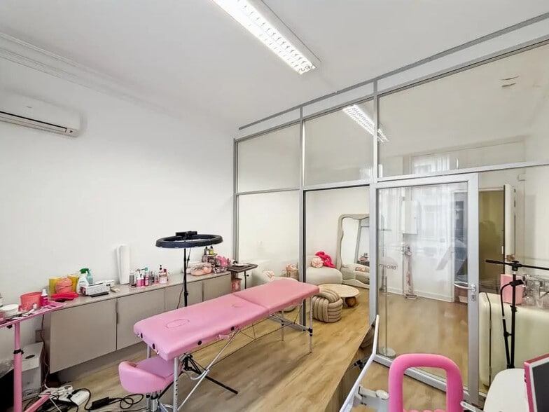 Bureau dans Paris à louer - Photo de l’immeuble – Image 3 sur 5