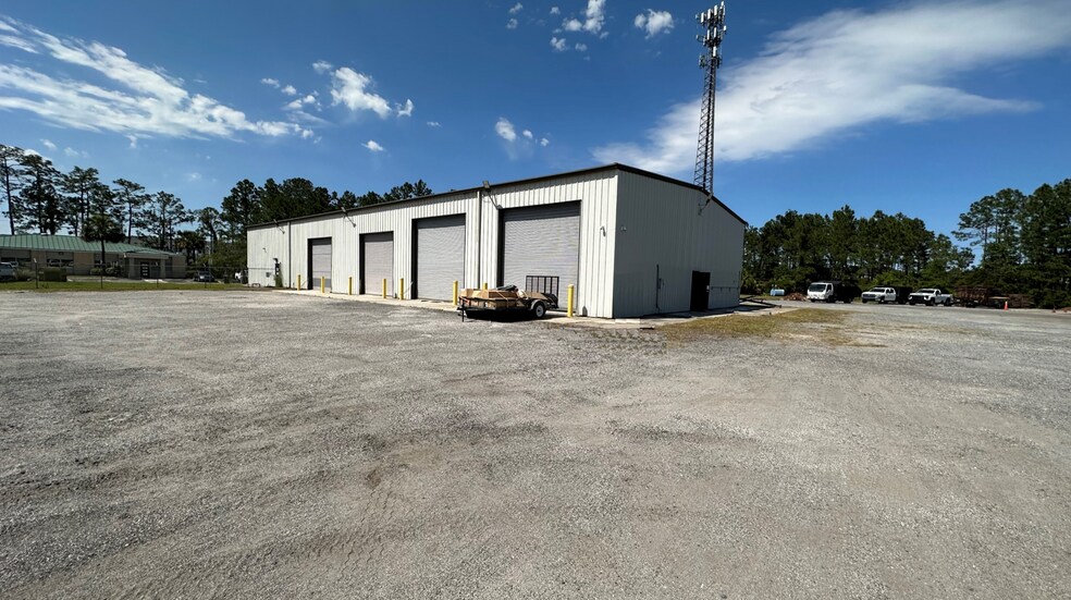 1261 County Road 210 W, Jacksonville, FL à louer - Photo principale – Image 1 sur 1