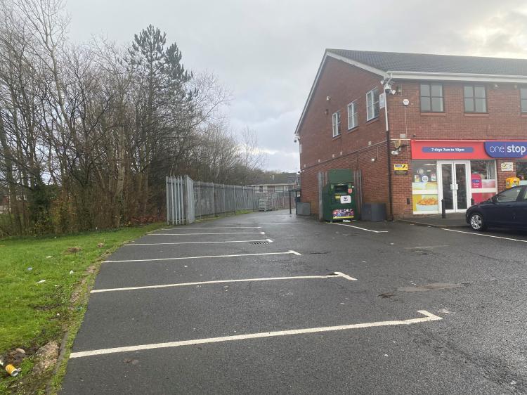 Turners Ln, Brierley Hill à vendre - Photo de l’immeuble – Image 2 sur 5