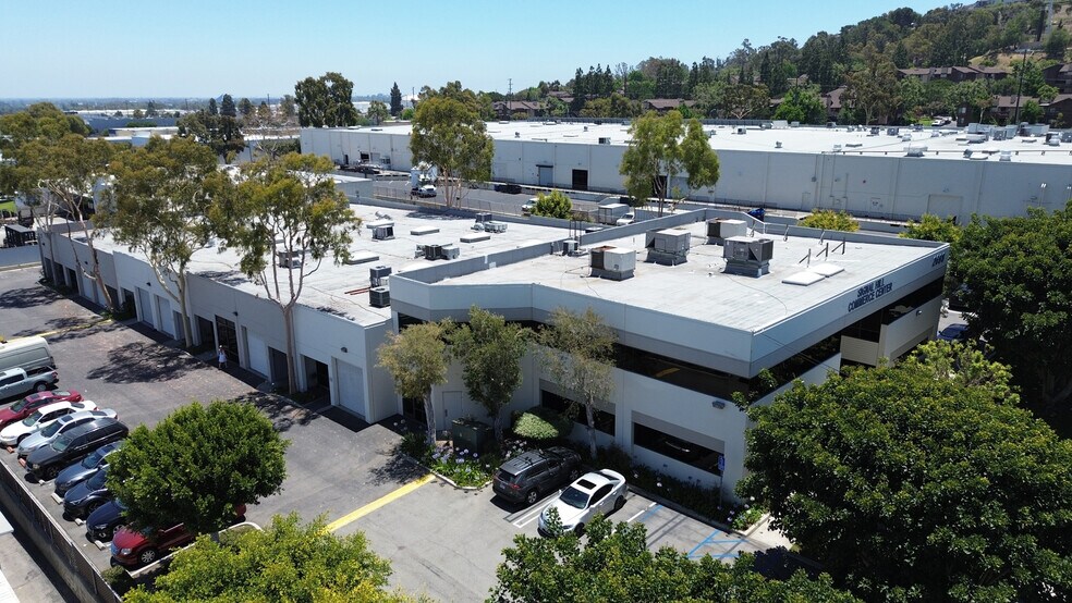 2698 Junipero Ave, Long Beach, CA à vendre - Photo de l’immeuble – Image 1 sur 8