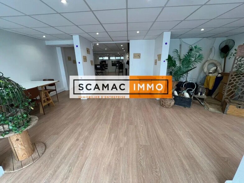 Local d’activités dans Montrouge à louer - Photo de l’immeuble – Image 2 sur 12