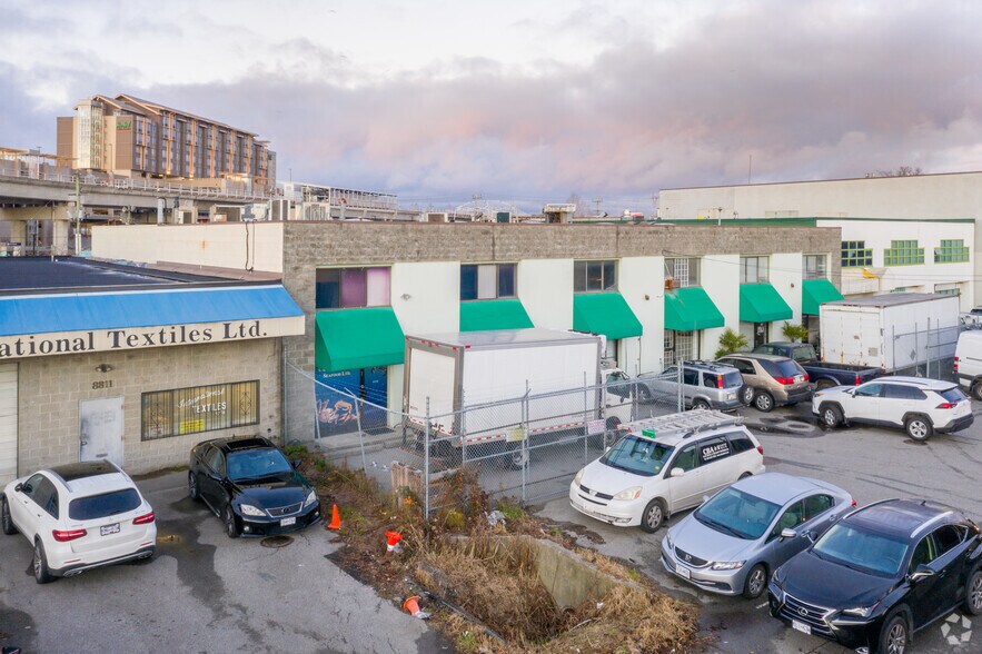 8851 Beckwith Rd, Richmond, BC à vendre - Photo de l’immeuble – Image 3 sur 19