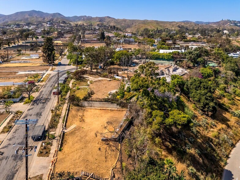 824 Chautauqua Blvd, Pacific Palisades, CA à vendre - Photo de l’immeuble – Image 3 sur 7