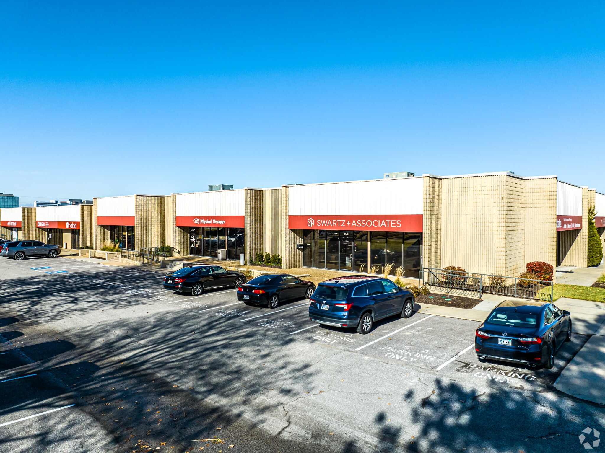 6300-6418 College Blvd, Overland Park, KS à louer Photo de l’immeuble– Image 1 sur 3