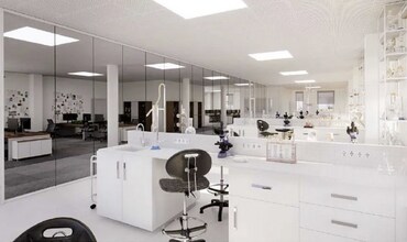 24 - 28 Espace Henry Vallée, Lyon à louer Photo intérieure– Image 2 sur 2