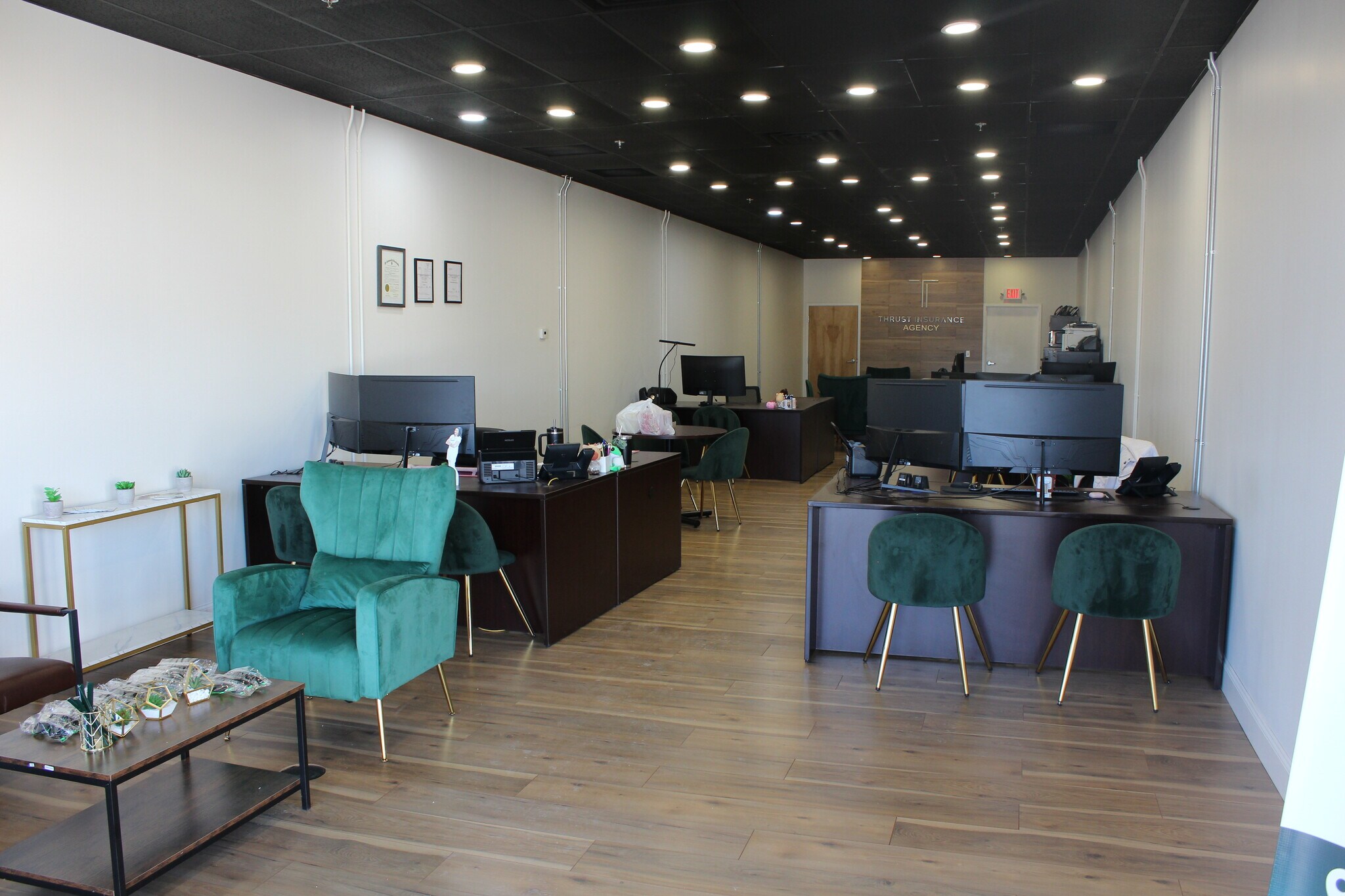 1001-1045 Central St, Leominster, MA à louer Photo intérieure– Image 1 sur 4