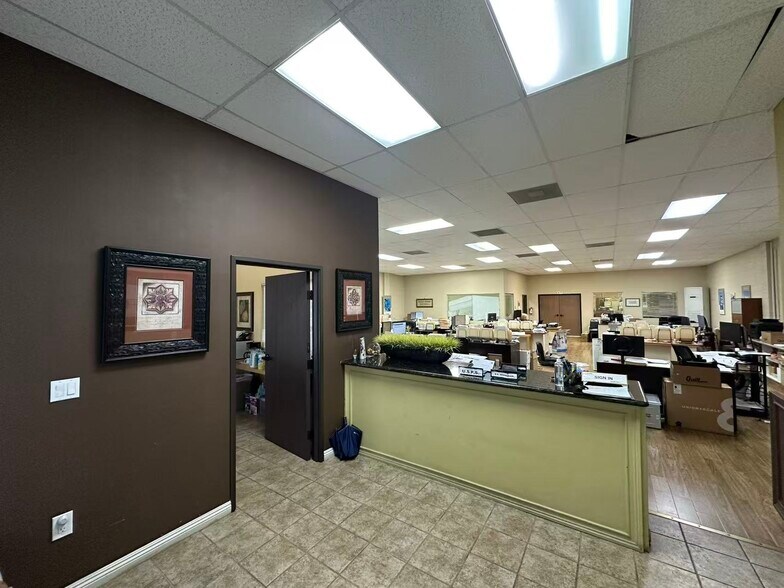 17807 S Hobart Blvd, Gardena, CA à vendre - Photo de l’immeuble – Image 3 sur 10