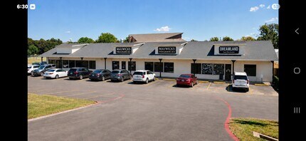 520 N Broadway St, Joshua, TX à louer Photo intérieure– Image 1 sur 4