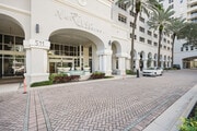 24/7 Valet