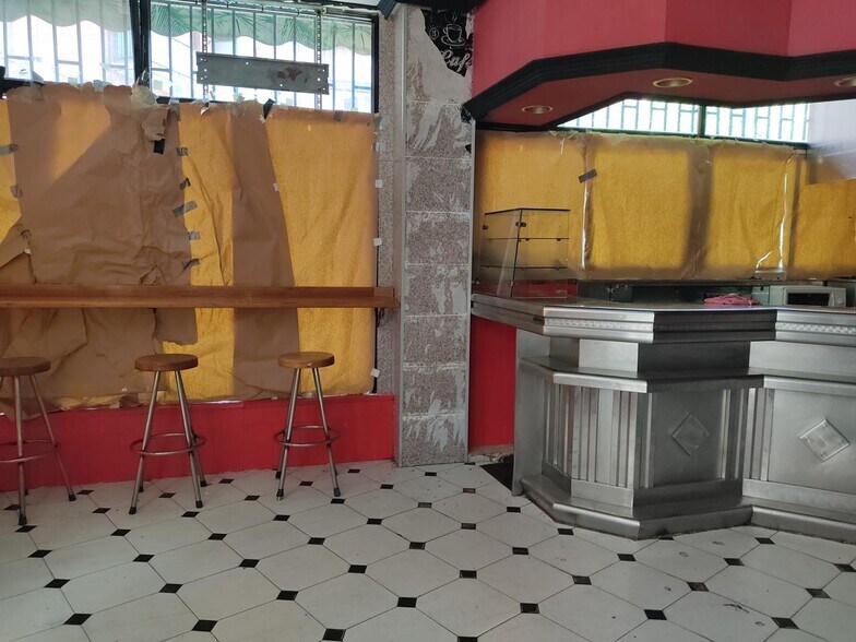View Photo