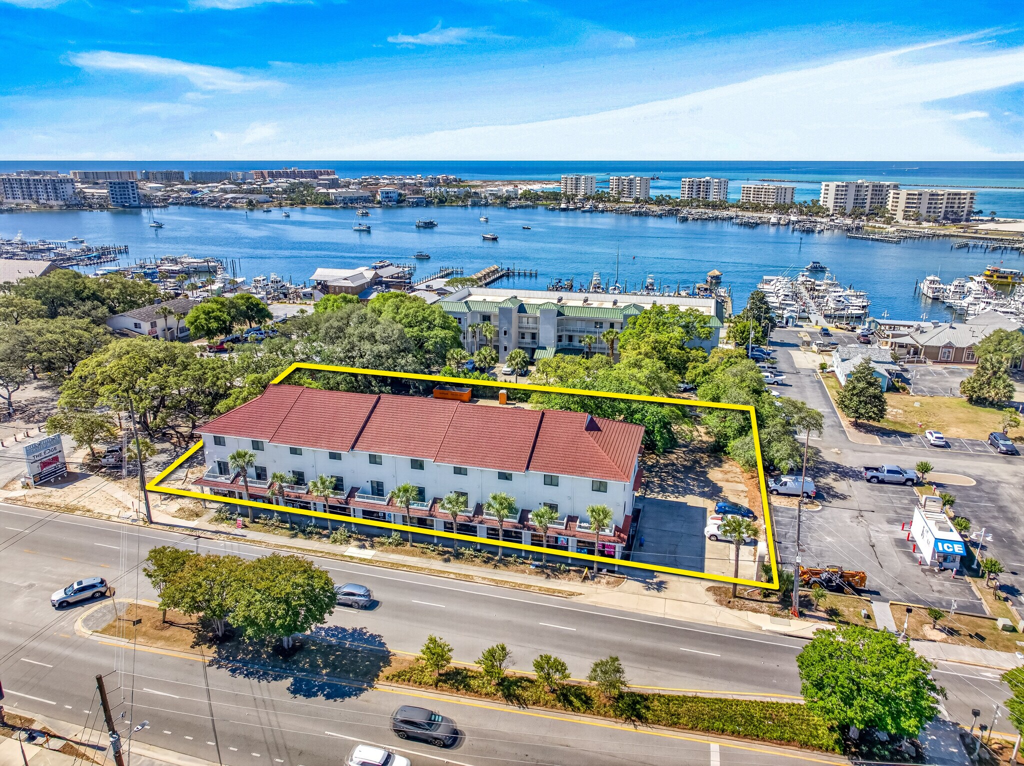 220-236 Harbor Blvd, Destin, FL à vendre Photo principale– Image 1 sur 37
