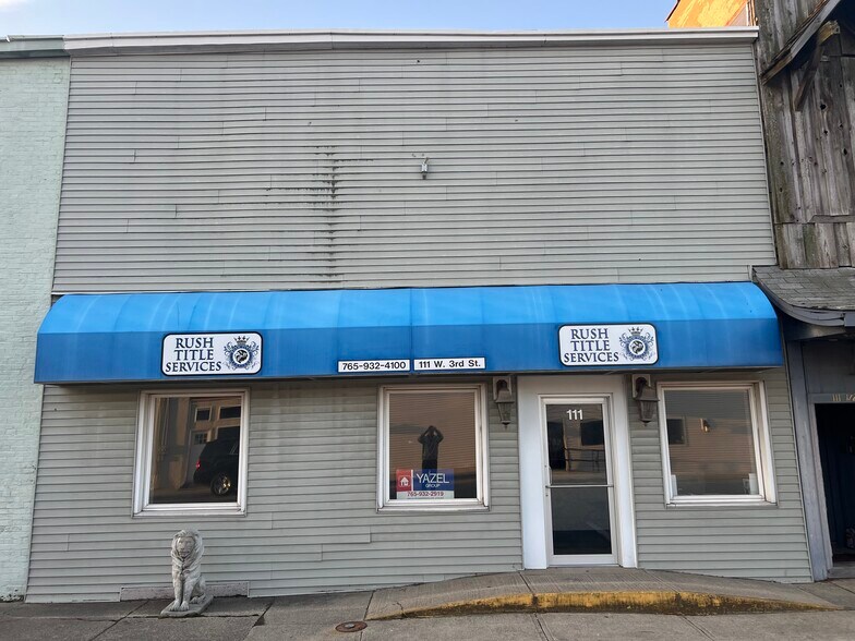 111 W 3rd St, Rushville, IN à vendre - Photo de l’immeuble – Image 1 sur 18