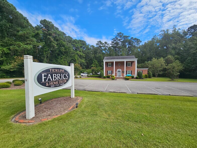 423 Village Rd, Shallotte, NC à vendre - Photo de l’immeuble – Image 3 sur 45