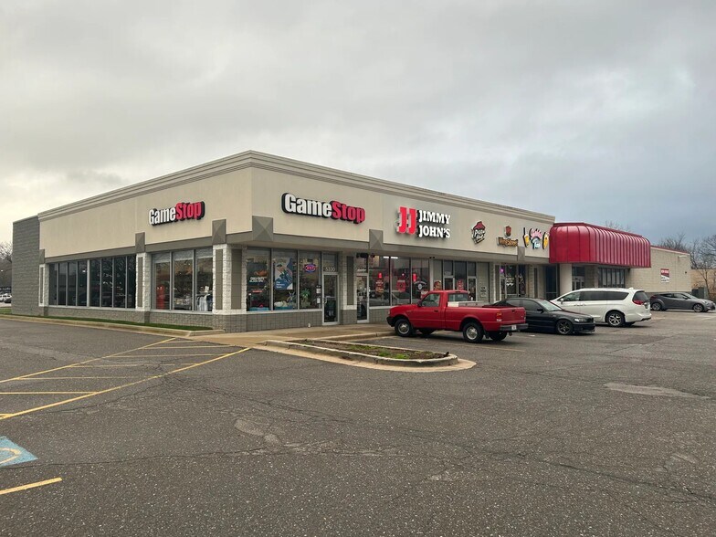 5350 S Franklin St, Michigan City, IN à louer - Photo de l’immeuble – Image 3 sur 5