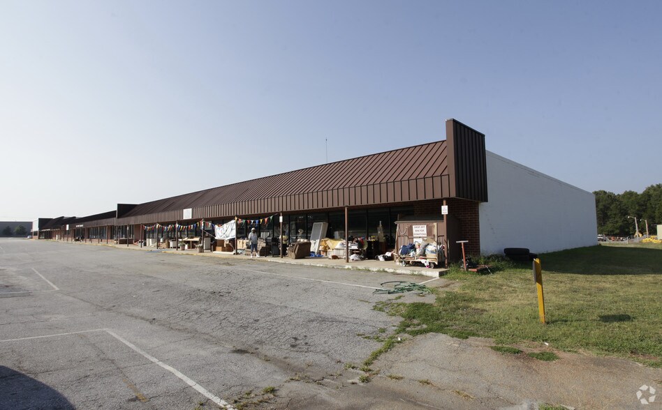 28024-28032 Us-76 Hwy, Clinton, SC à vendre - Photo de l’immeuble – Image 2 sur 28