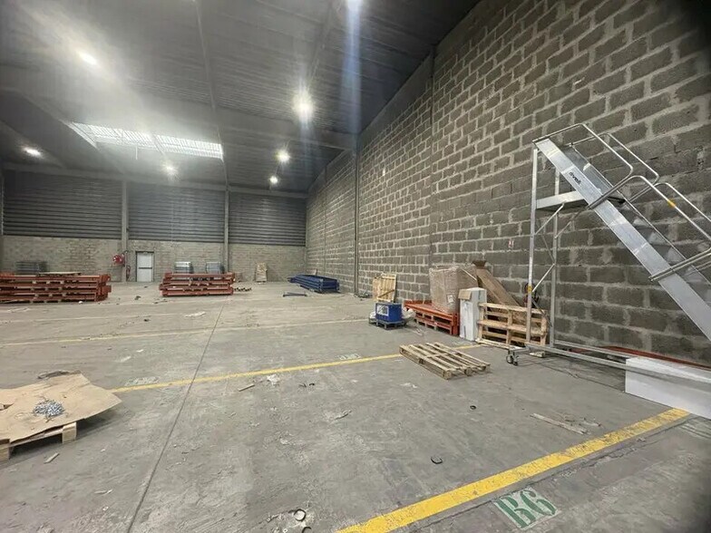 Industriel/Logistique dans Vitry-sur-Seine à louer - Photo intérieure – Image 3 sur 4