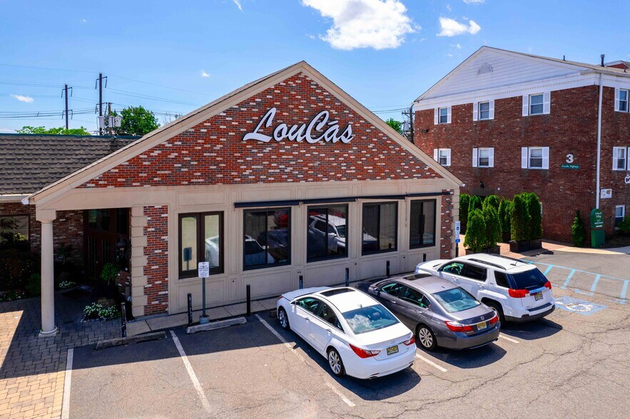 1 Lincoln Hwy, Edison, NJ à vendre - Photo de l’immeuble – Image 3 sur 10