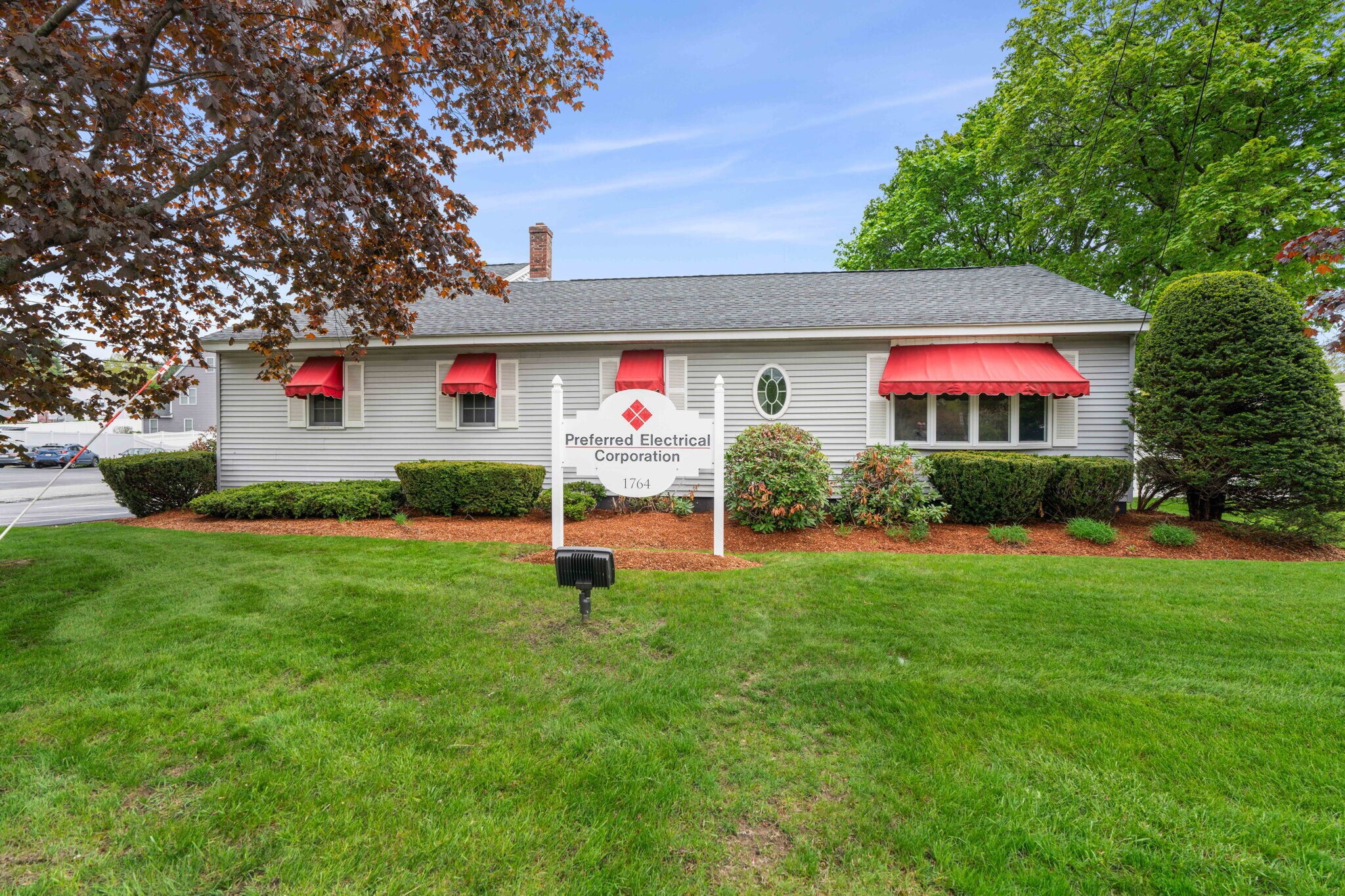 1764 Main St, Tewksbury, MA à louer Photo de l’immeuble– Image 1 sur 16