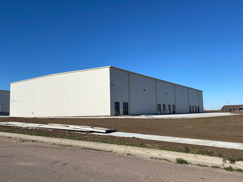4100 E Producer Ln, Sioux Falls, SD à louer - Photo principale – Image 1 sur 12