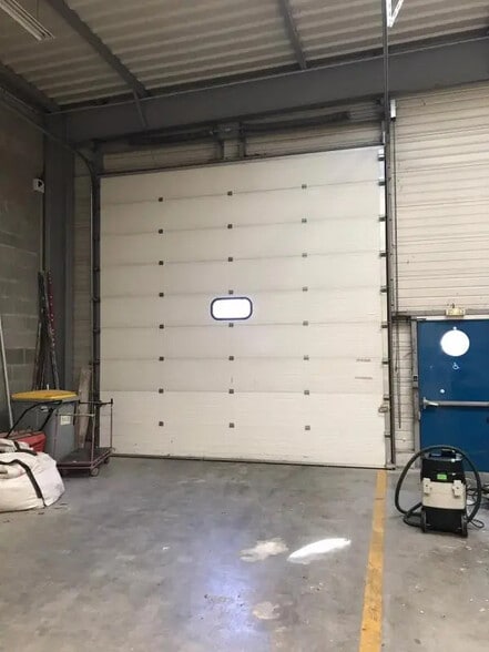 Bureau dans La Chapelle-sur-Erdre à louer - Photo intérieure – Image 3 sur 4