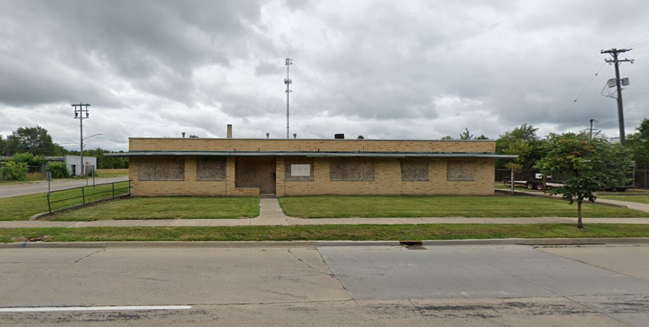 1900 E Holland Ave, Saginaw, MI à vendre Photo de l’immeuble– Image 1 sur 44