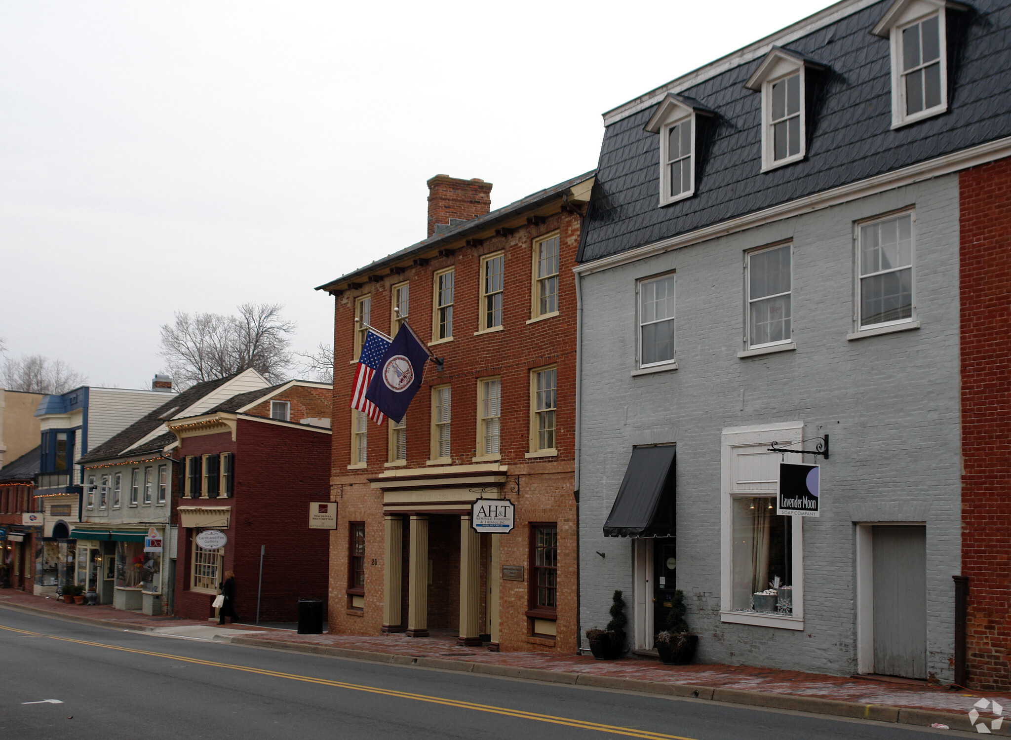 20 S King St, Leesburg, VA à louer Photo principale– Image 1 sur 17