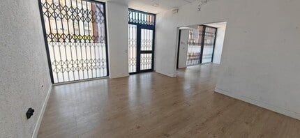 Local commercial dans El Vendrell, Tarragona à louer Photo intérieure– Image 2 sur 18