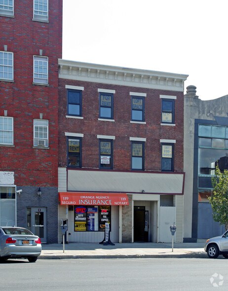 119 Broadway, Newburgh, NY à louer - Photo principale – Image 1 sur 15