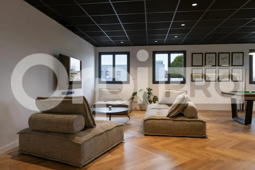 Bureau dans Castries à vendre - Photo intérieure – Image 3 sur 7