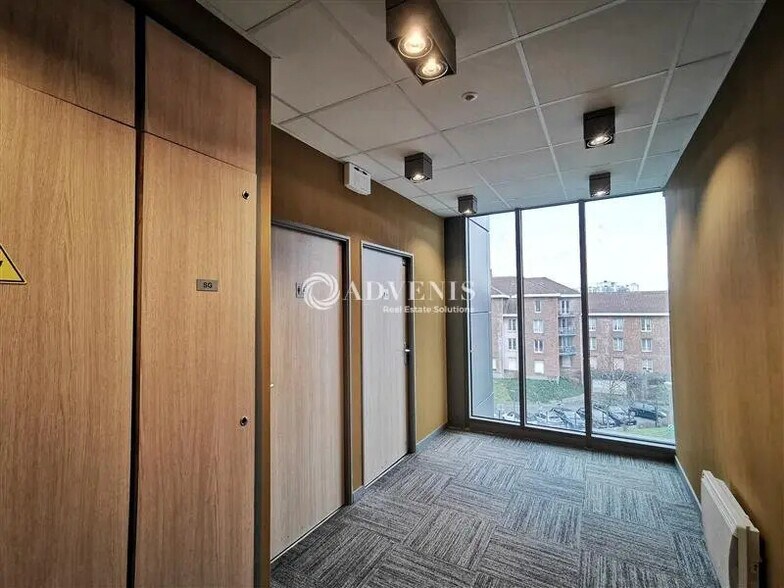 Bureau dans VILLENEUVE-D'ASCQ à louer - Photo de l’immeuble – Image 3 sur 8