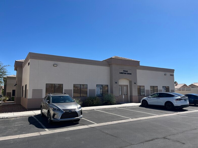 3465 W Craig Rd, North Las Vegas, NV à vendre - Photo de l’immeuble – Image 3 sur 10