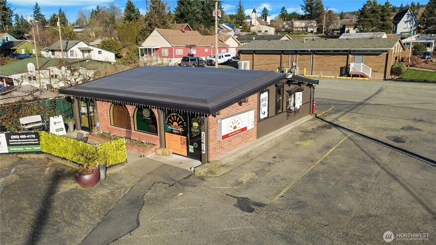 32616 3rd Ave, Black Diamond, WA à vendre - Photo principale – Image 1 sur 9