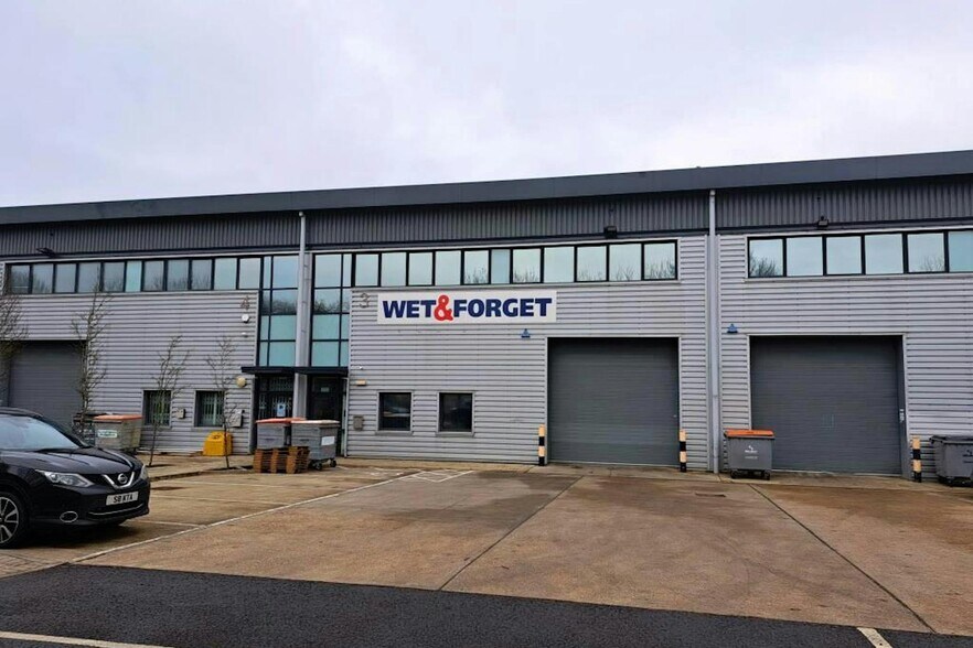 9 Greywell Rd, Basingstoke à louer - Photo de l’immeuble – Image 3 sur 3