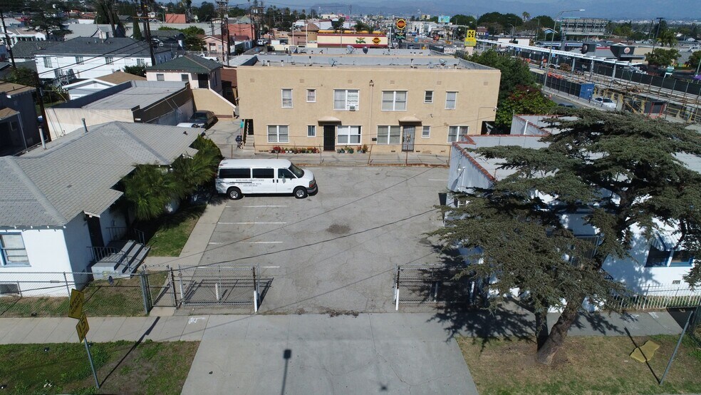 5879 Crenshaw Blvd, Los Angeles, CA à vendre - Photo de l’immeuble – Image 3 sur 27