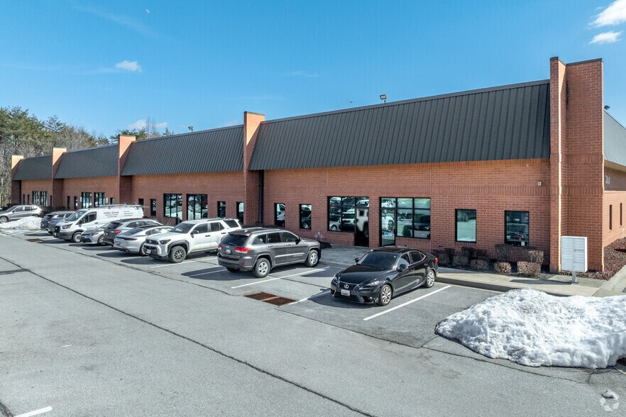 7381 Washington Blvd, Elkridge, MD à louer - Photo de l’immeuble – Image 2 sur 4