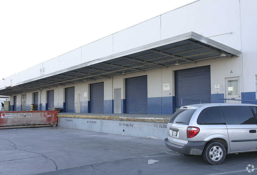 1415 W Bonanza Rd, Las Vegas, NV à louer - Photo de l’immeuble – Image 3 sur 5