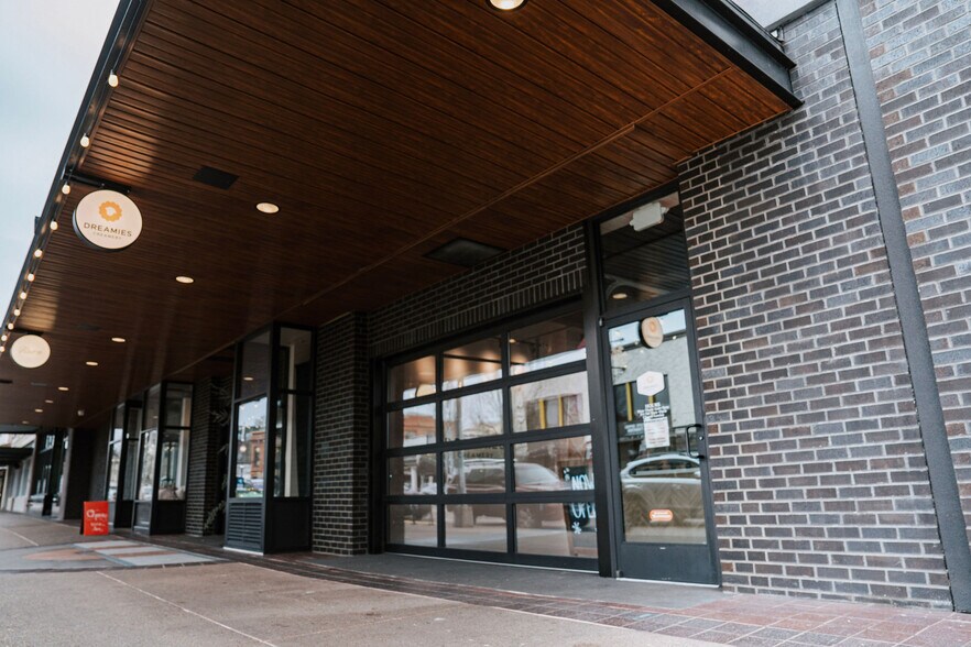 285 Liberty St, Salem, OR à louer - Photo de l’immeuble – Image 2 sur 34