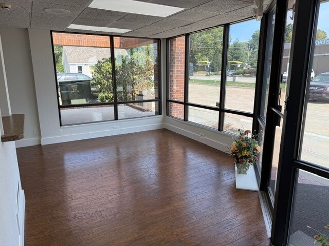 244 E US Highway 69, Claycomo, MO à louer - Photo de l’immeuble – Image 3 sur 19