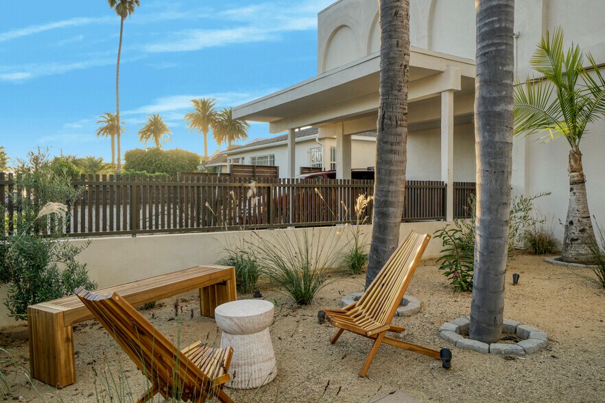 559 Sunset Ave, Venice, CA à vendre - Photo de l’immeuble – Image 3 sur 12