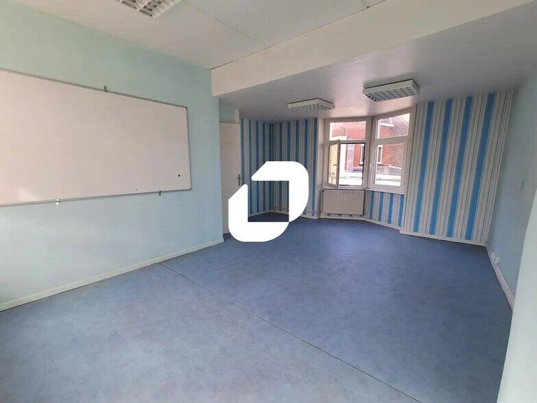Bureau dans Tourcoing à louer - Photo de l’immeuble – Image 3 sur 5
