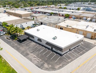 Plus de détails pour 610 NE 29th St, Pompano Beach, FL - Industriel/Logistique à louer
