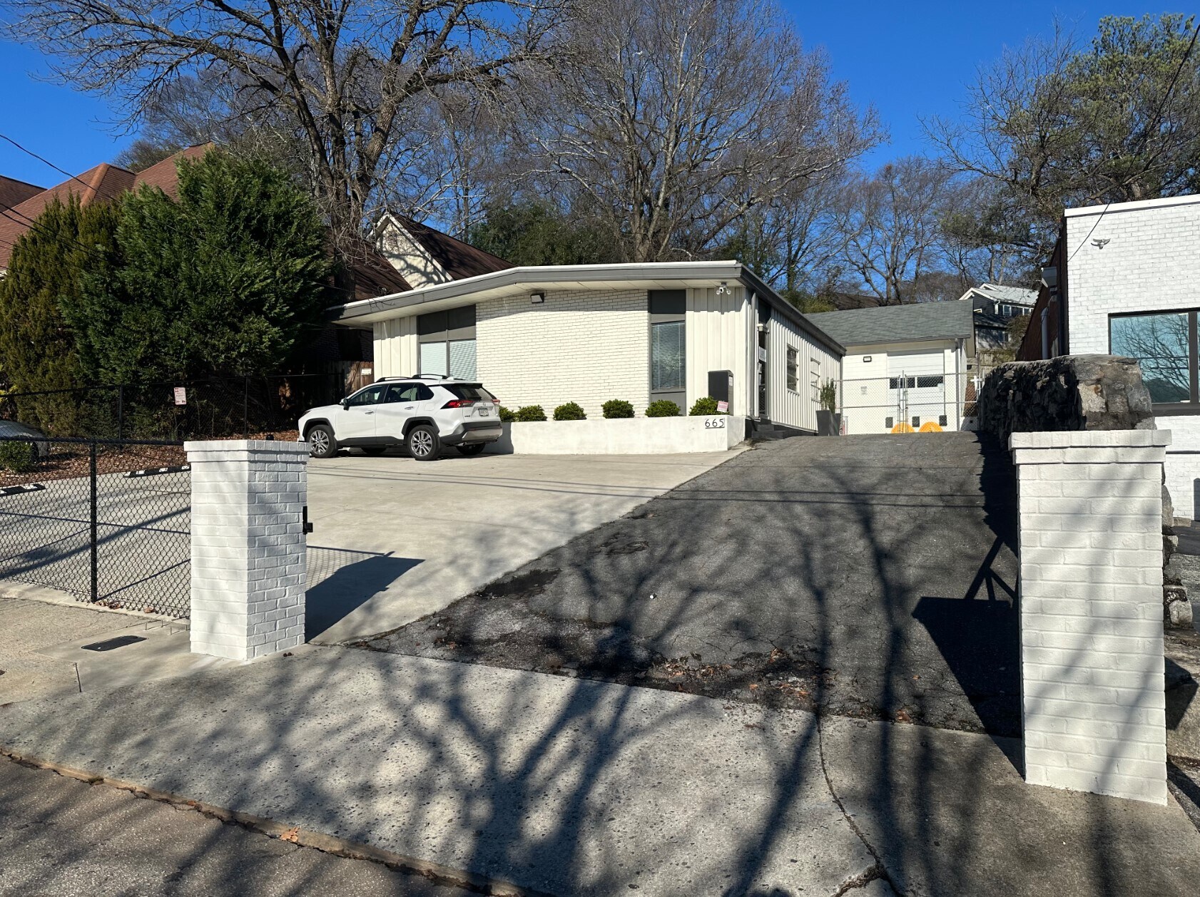 665 Antone St NW, Atlanta, GA à louer Photo principale– Image 1 sur 4