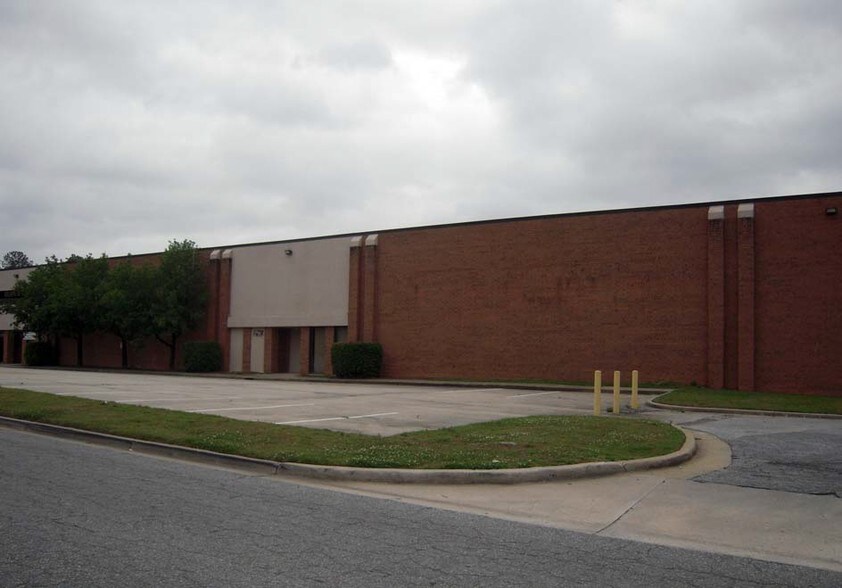 325 Fulton Industrial Cir SW, Atlanta, GA à louer - Photo de l’immeuble – Image 2 sur 6